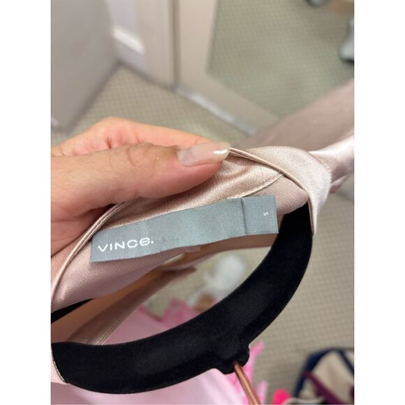 Vince neutral Pink 100% Silk Buttoned Shirt - Picture 5 of 7